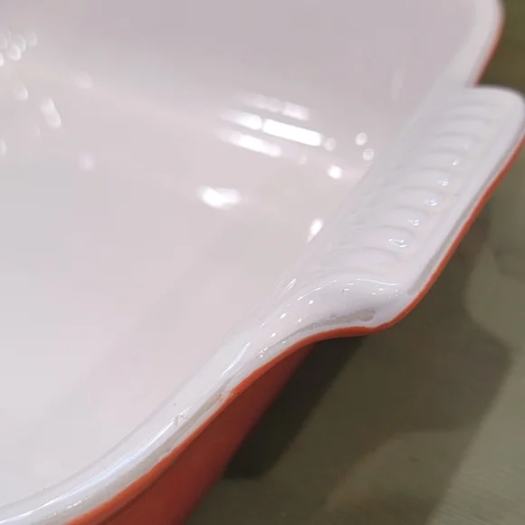 Le Creuset Baking Dish NWOT - Picture 3 of 5